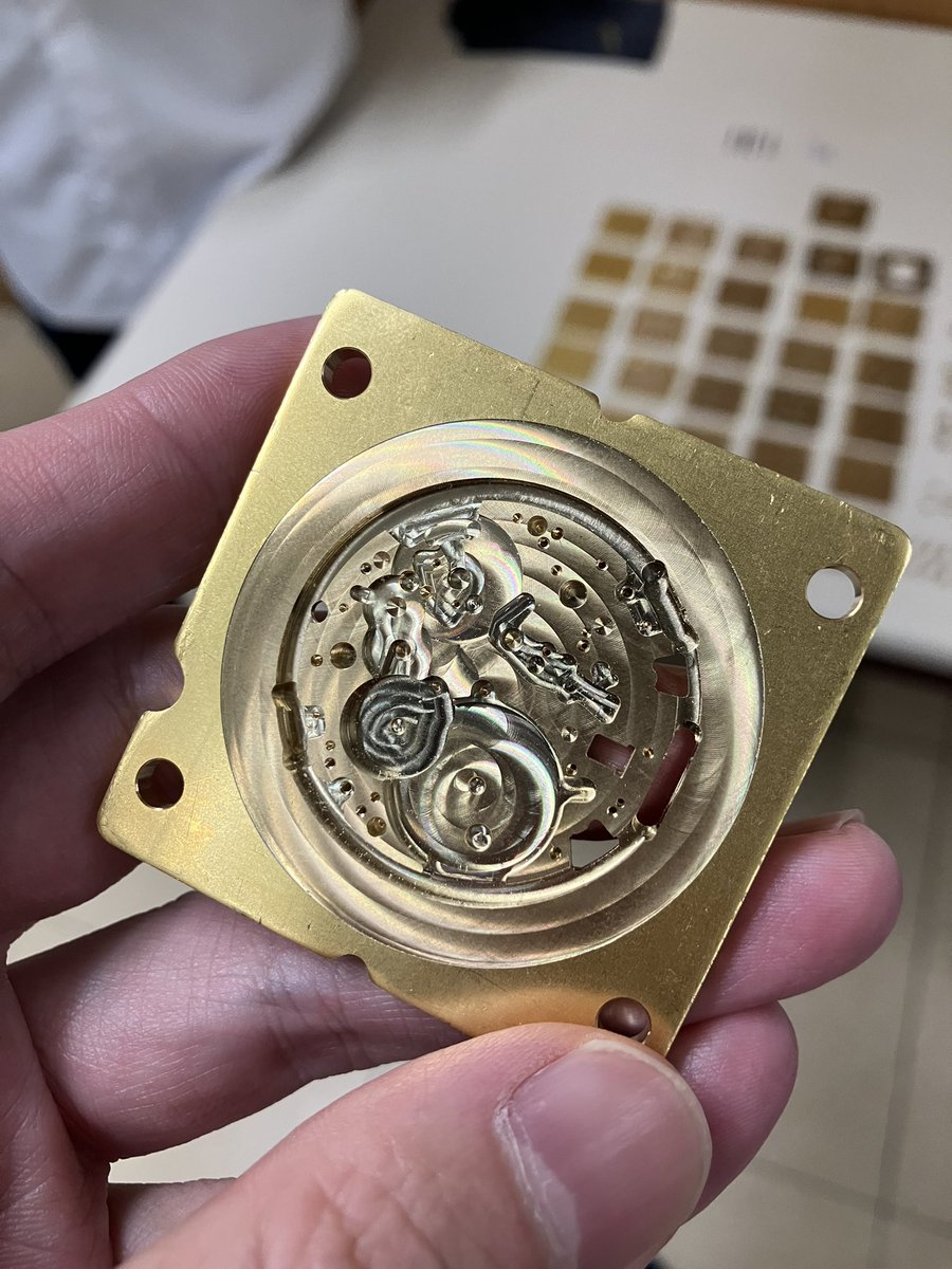 Kuriyama_THREEC's tweet image. BREITLING製造拠点
「クロノメトリー」ツアー

B01などの自社ムーブの製造工程の一コマ

#W&amp;amp;W2026備忘録