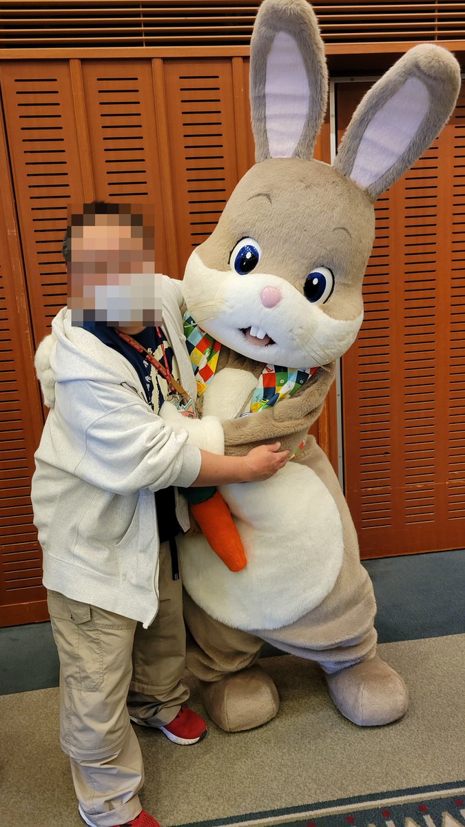 nenzakick's tweet image. どんちゃんさん @Donn_Chann と。どのイベントでもお会いできる安定感！どんちゃんさんを見ると、イベント始まったなーって感じが（勝手に）してます！そしていつも優しいんですよ…お写真ありがとうございます！
＃CHANGE!6