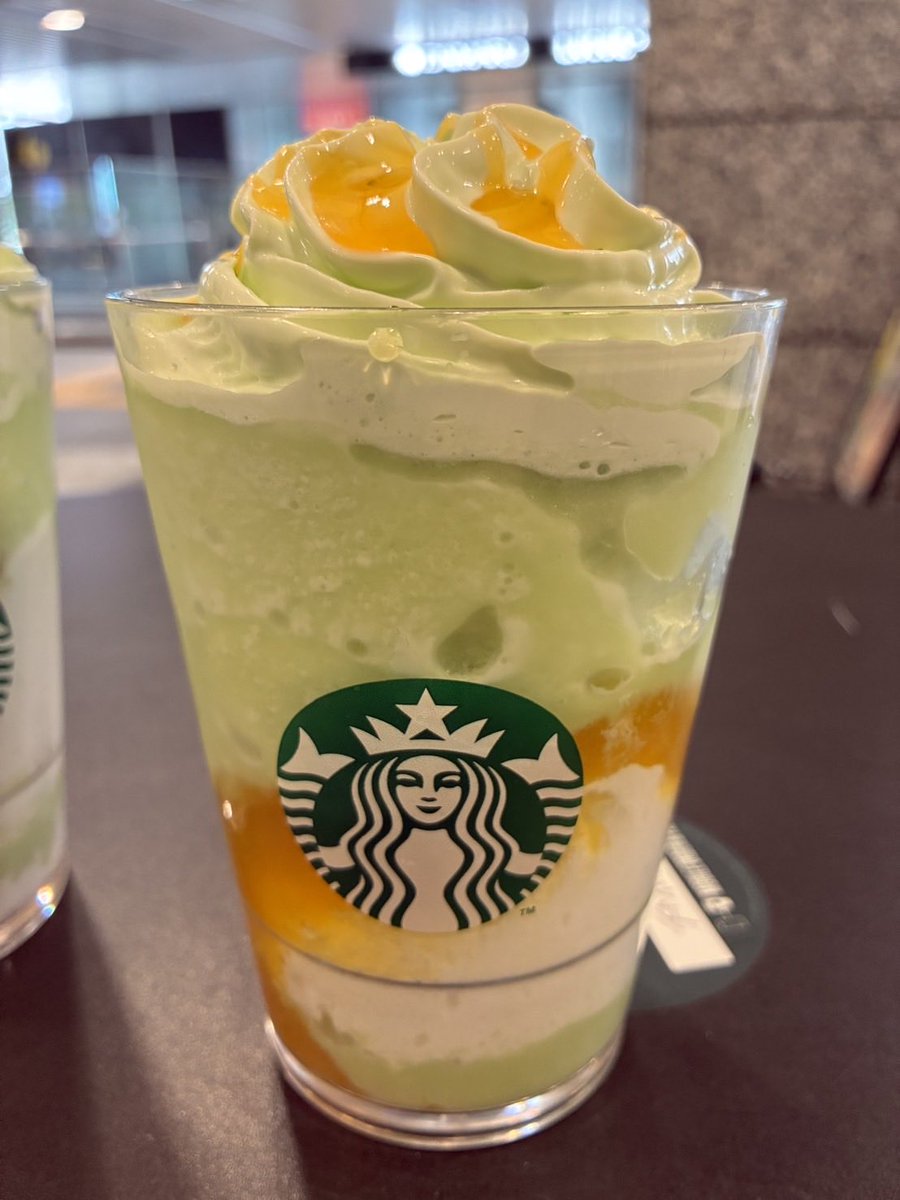 Alice5164_codm's tweet photo. 久しぶりにメロンフラッペチーノ🍈
(ฅ́˘ฅ̀)♡ｳﾏｯ https://t.co/tneBWYIYYt