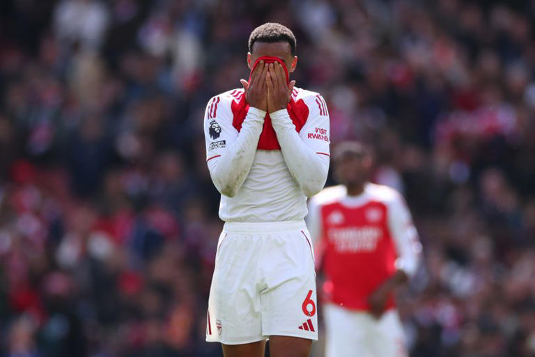 Arsenal’s Title Hopes Dwindle Fast