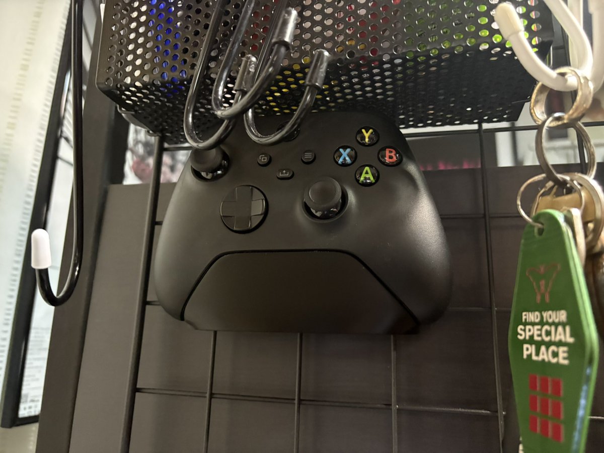 ジェノサイドおばあちゃん tweet media