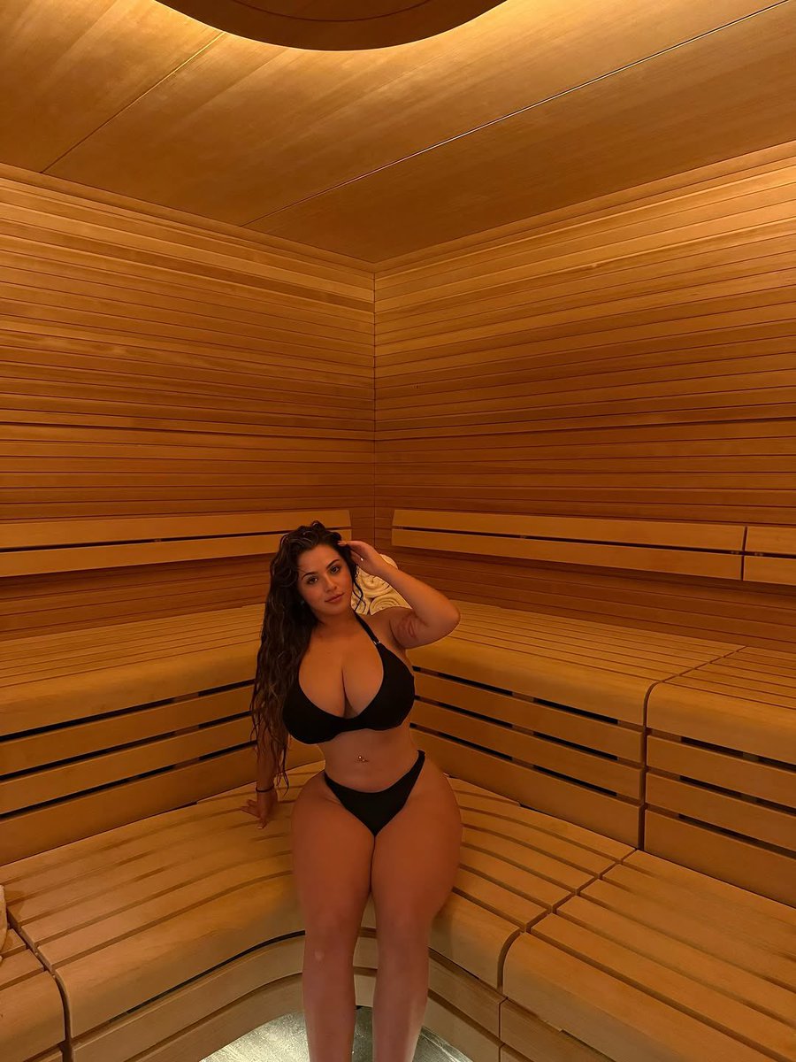 baddies R us tweet media