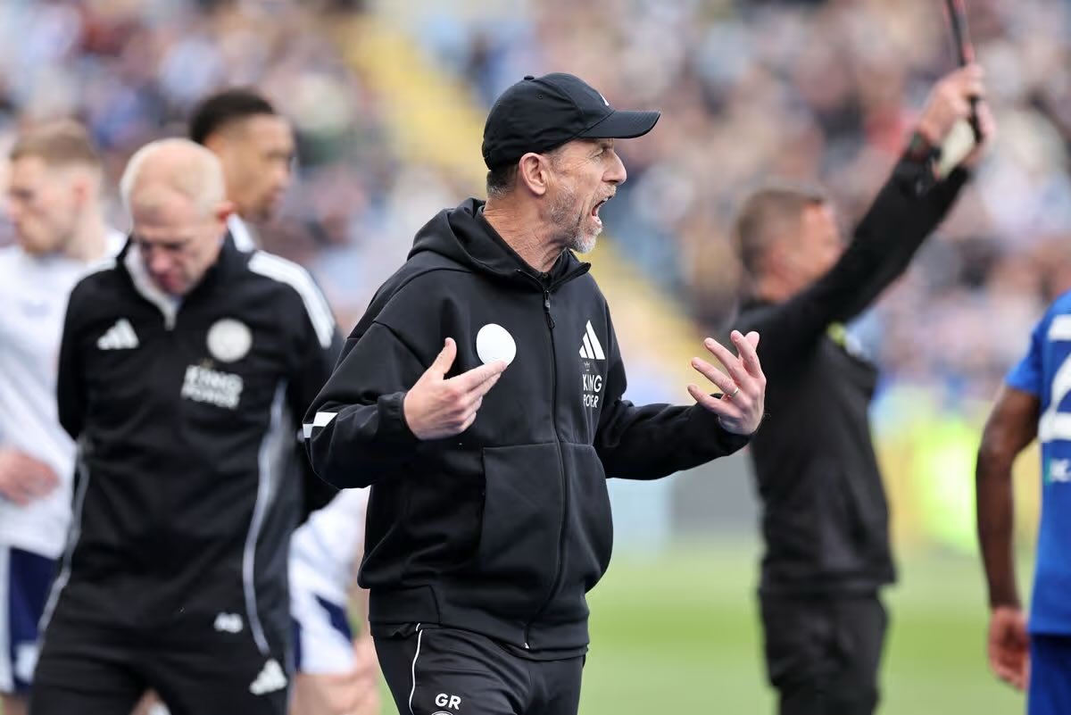 XtraLeicester's tweet photo. Gary Rowett🗣️

‘With Joe’s experience, I can definitely understand why he was brought to the club’

‘He’s a really intelligent footballer, he takes up good areas and he’s comfortable in possession. He’s going to be important for us’

Joe Aribo is yet to start a game under Gary https://t.co/GBW3XmkNBP