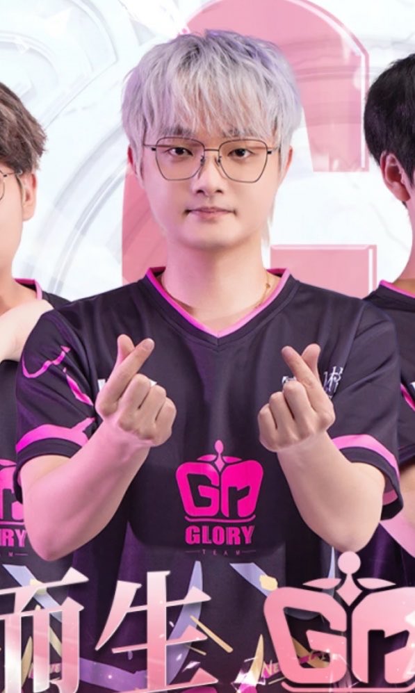 wxzaqii's tweet image. OK BRO 还在阴AK🤣🤣🤣🤣