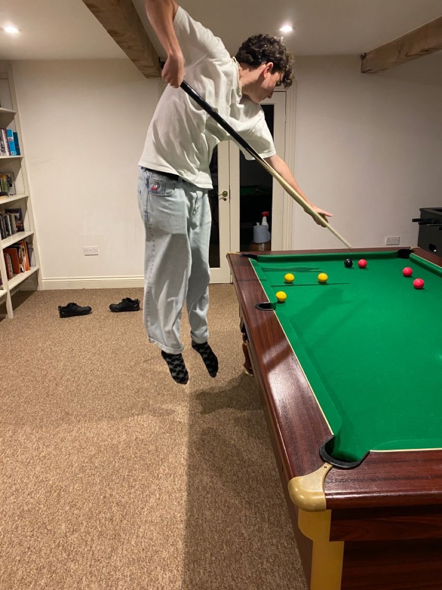 melovey333's tweet photo. #henclair Dustin and Lucas having a whole ass pool competition while Mike and Will “unnoticeably” disappeared into the bathroom https://t.co/fCwEAjVznM