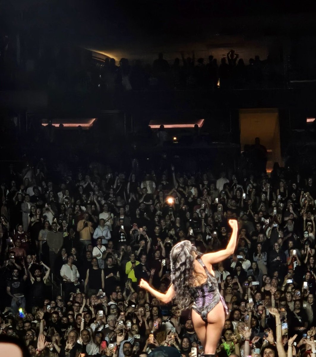 cHELSE∀ tweet media