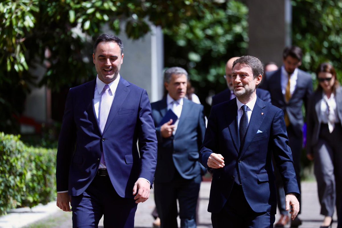 Ferit Hoxha🇦🇱 tweet media