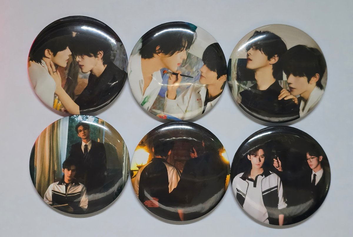 Darikarn's tweet image. แจกสงกรานต์งับ เข็มกลัดขนาด 5.8 cm 6 อัน ซิงชิว 3 เจียงหลี่ 3 กติการีทวิตพอค่ะ ปล.เราทำเองขอคนรับได้นะคะ 🥹
สุ่มพรุ่งนี้ตอนเที่ยงค่ะ 😽
#XingQiu #JiangLi #Desire4