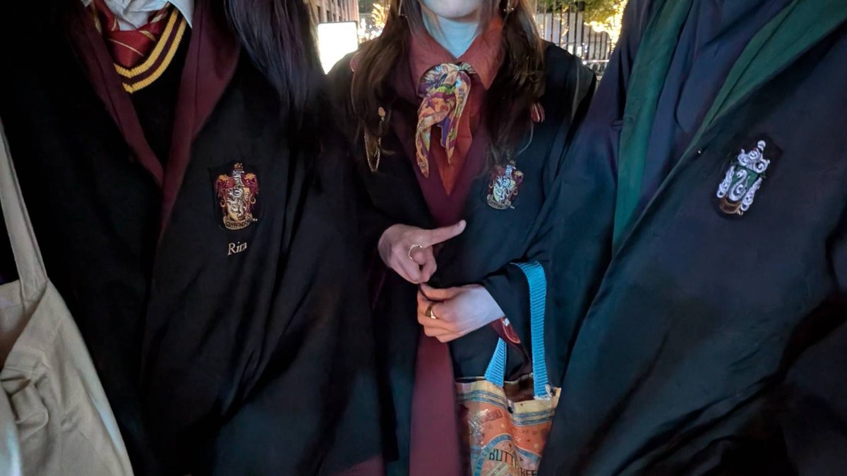 ema_2525_'s tweet photo. オフ会楽しかった~！
@magical_975  けんさん
@harrypotter_g09 みく
2人ともありがとう😊♡
また会いましょう~ https://t.co/RDy7U9KPTy