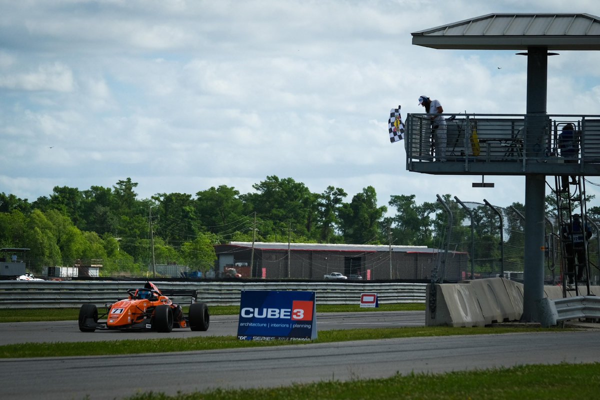 evagoras71's tweet photo. More from our weekend at NOLA 📸

#EvagorasPapasavvasRacing / #FRAmericas / @FRAmericas / @crosslinkmtsp / @areselitesport2 / @rpdiamondprint https://t.co/dOo0f7QRSG
