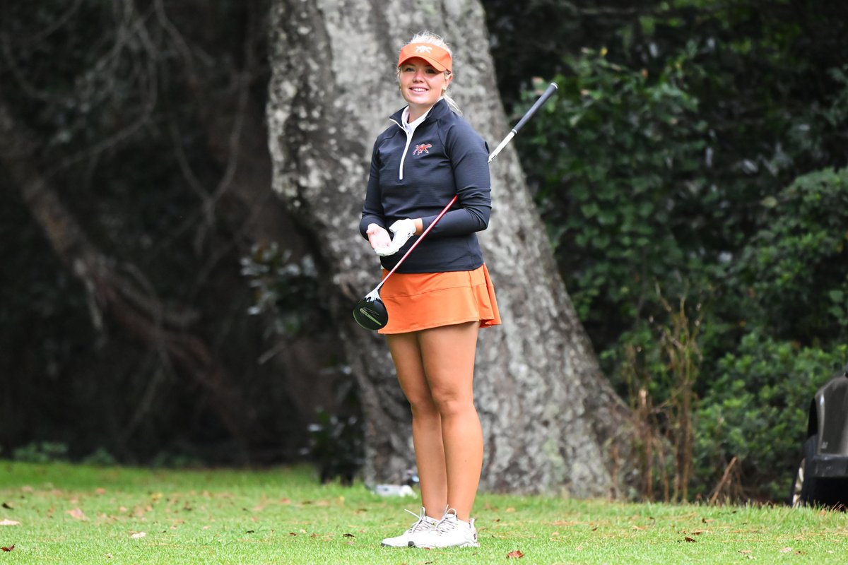 Campbell W Golf tweet media