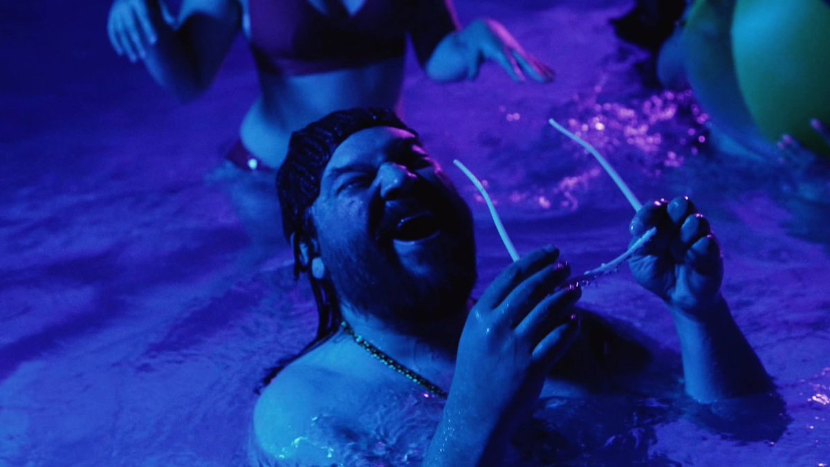 MRKE4eva's tweet photo. Stills from the WE CAN'T STOP music video.

Watch the Full Video: https://t.co/bAOIvdFFP0

the spring breakers are janUary jonze, jen feldman, jamie frevele, and grace lovell music

#wecantstop #mileycyrus #mrke #springbreakers #mattrorenkaraokeexperience https://t.co/JYsS3CQogS