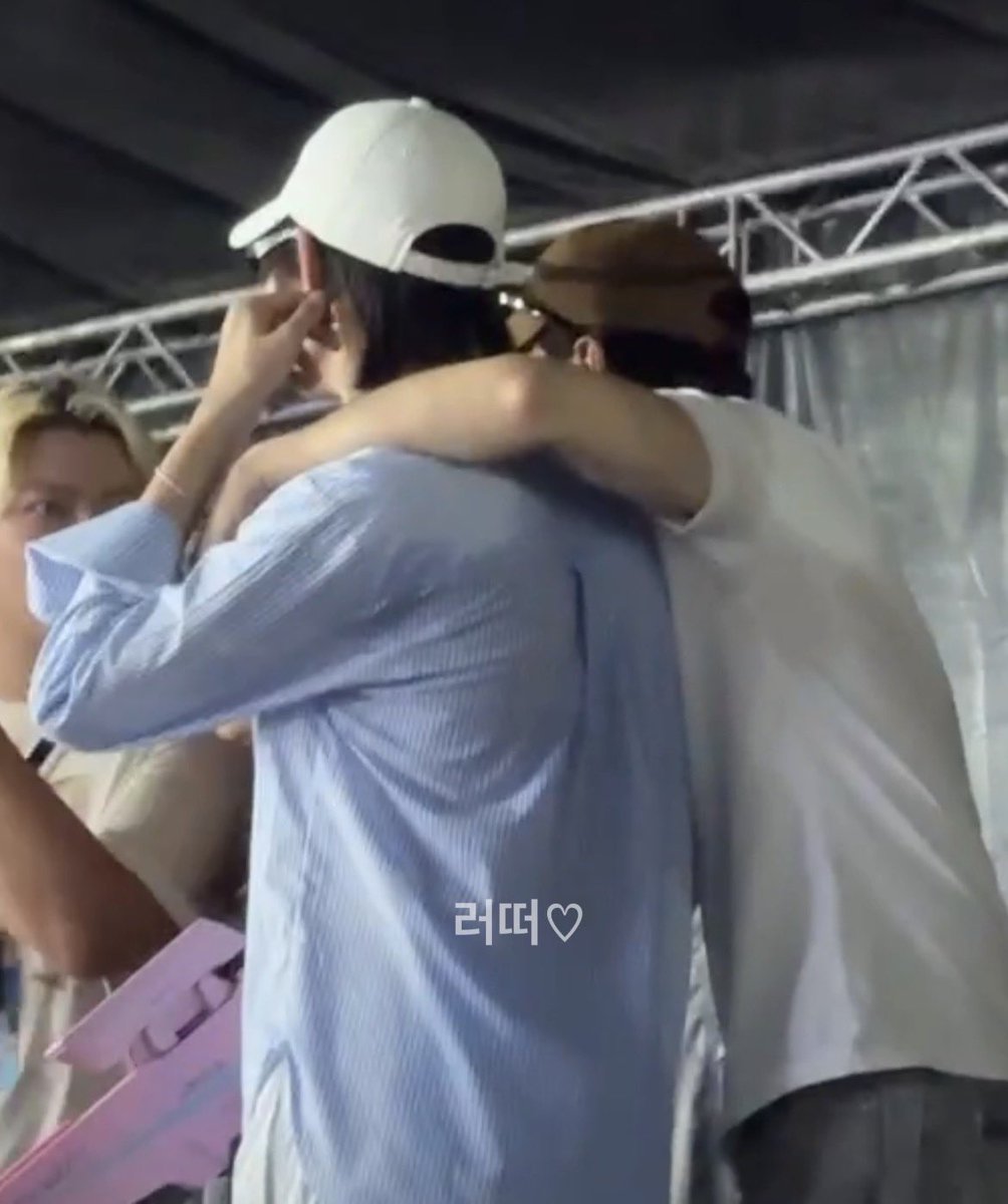 พี่เป้ย! tweet media