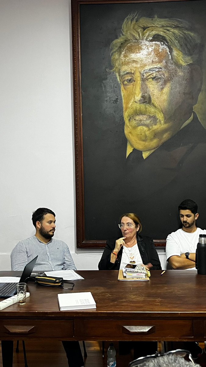En el día de ayer, la línea de ediles del <a href="/PartidoColorado/">Partido Colorado</a> comenzó el proceso de análisis de los recursos extrapresupuestales solicitados por la IM. 
Estuvimos reunidos con representantes de los 8 clubes zonales de Montevideo, escuchando las necesidades que tiene cada territorio.