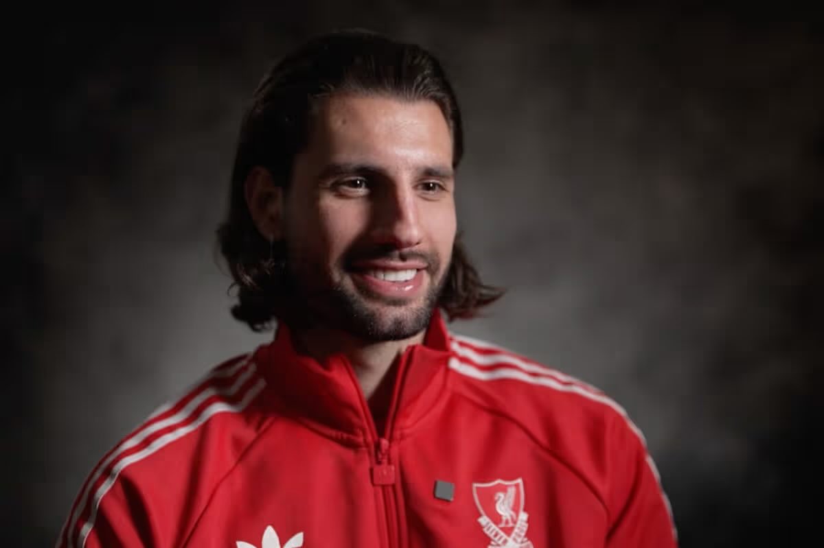 عمرو tweet media