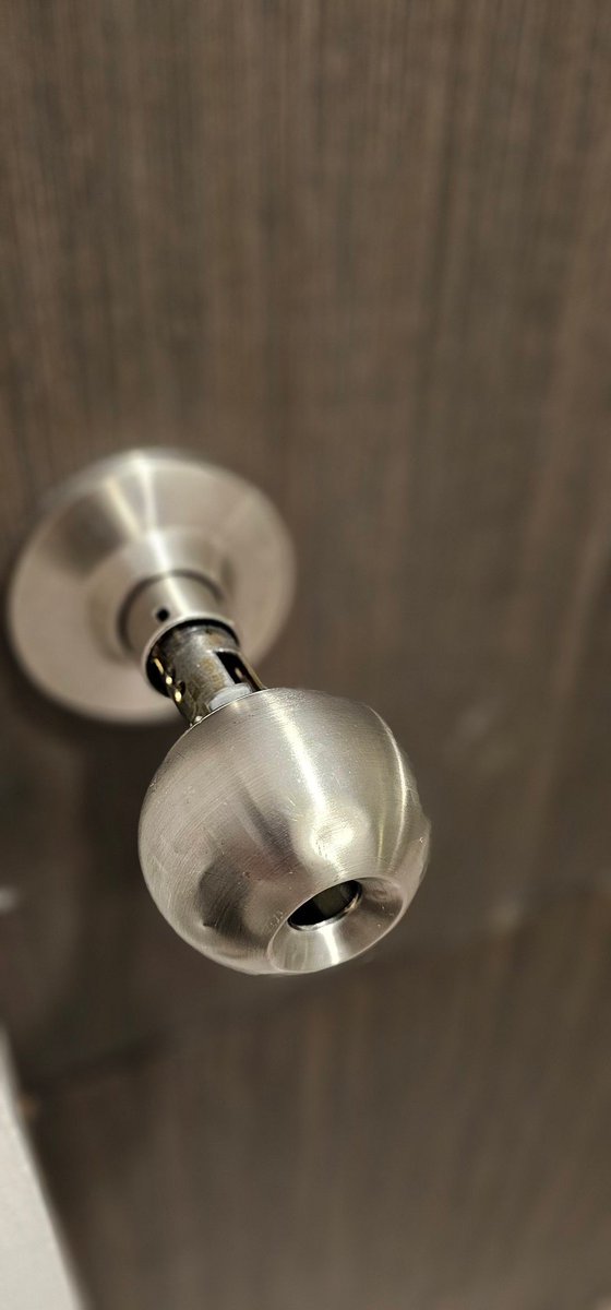 🧛🏻Riesh☕️🦌©️ tweet media