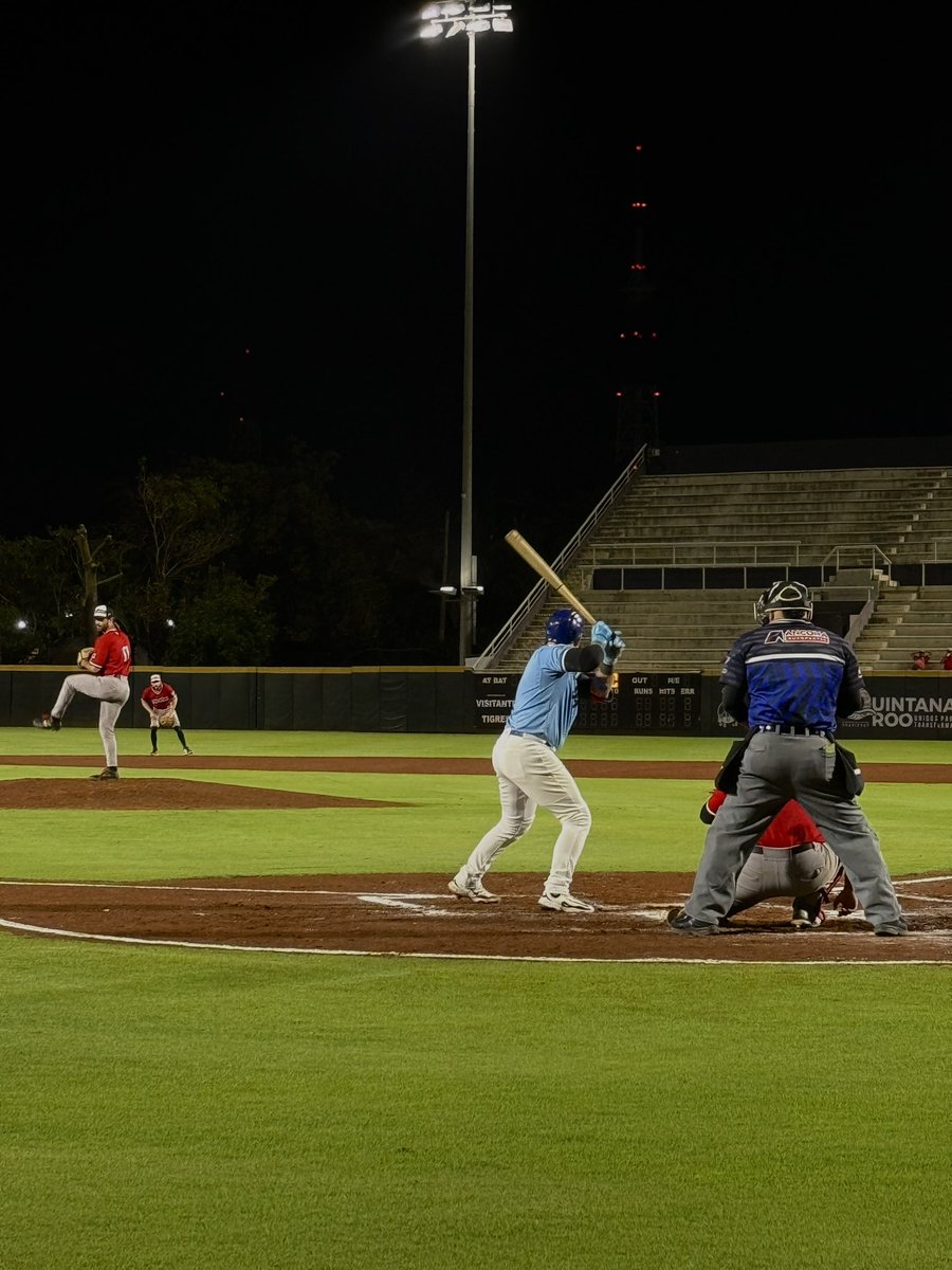 jardinizquierdo's tweet image. #SpringTraining | #LMB ⚾️
🐯 @tigresqroficial concluyó 28 días de pretemporada, con el ultimo duelo ante @LosPiratasMx 🏴‍☠️ en el Estadio Sherwin-Williams Beto Ávila 🏟️🔥
💣 Carlos Castro conectó su 5° HR

El Spring Training termina…pero  una nueva historia está por comenzar⚾️🔥