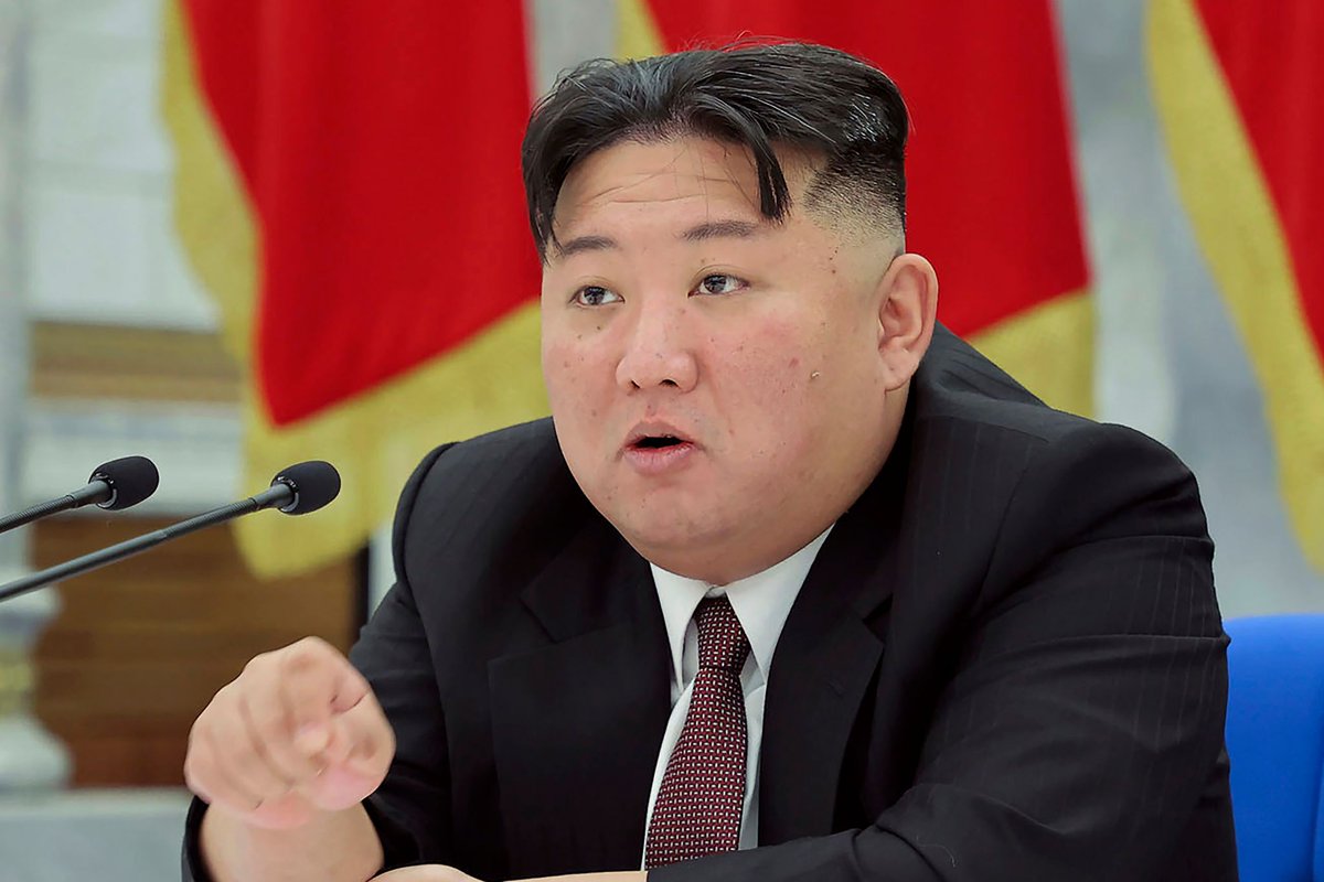 KimJongueUn tweet picture