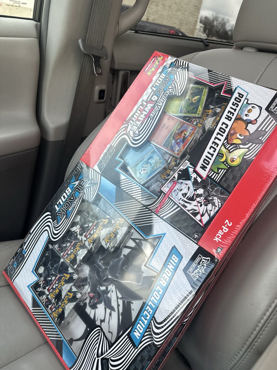 tritonisbig's tweet photo. @PokemonFindr Score https://t.co/Z9Ia7MIlRb