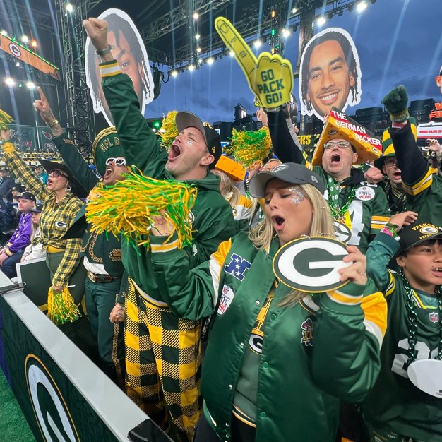 Packers Everywhere tweet media