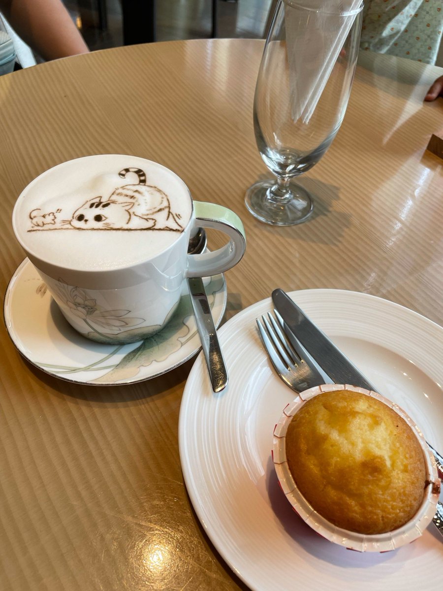 Encarnación tweet media