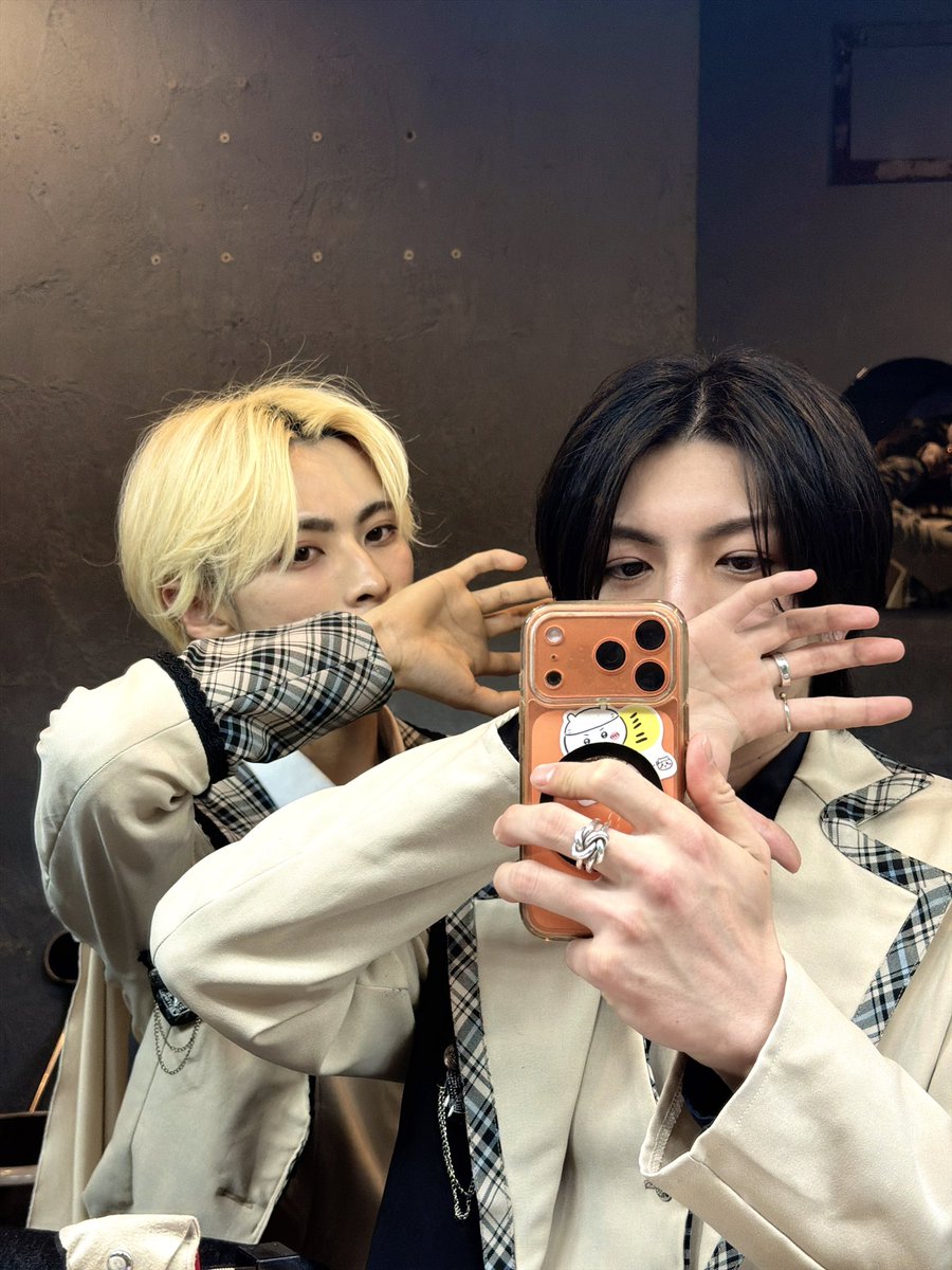 三葉【100STARS】 tweet media