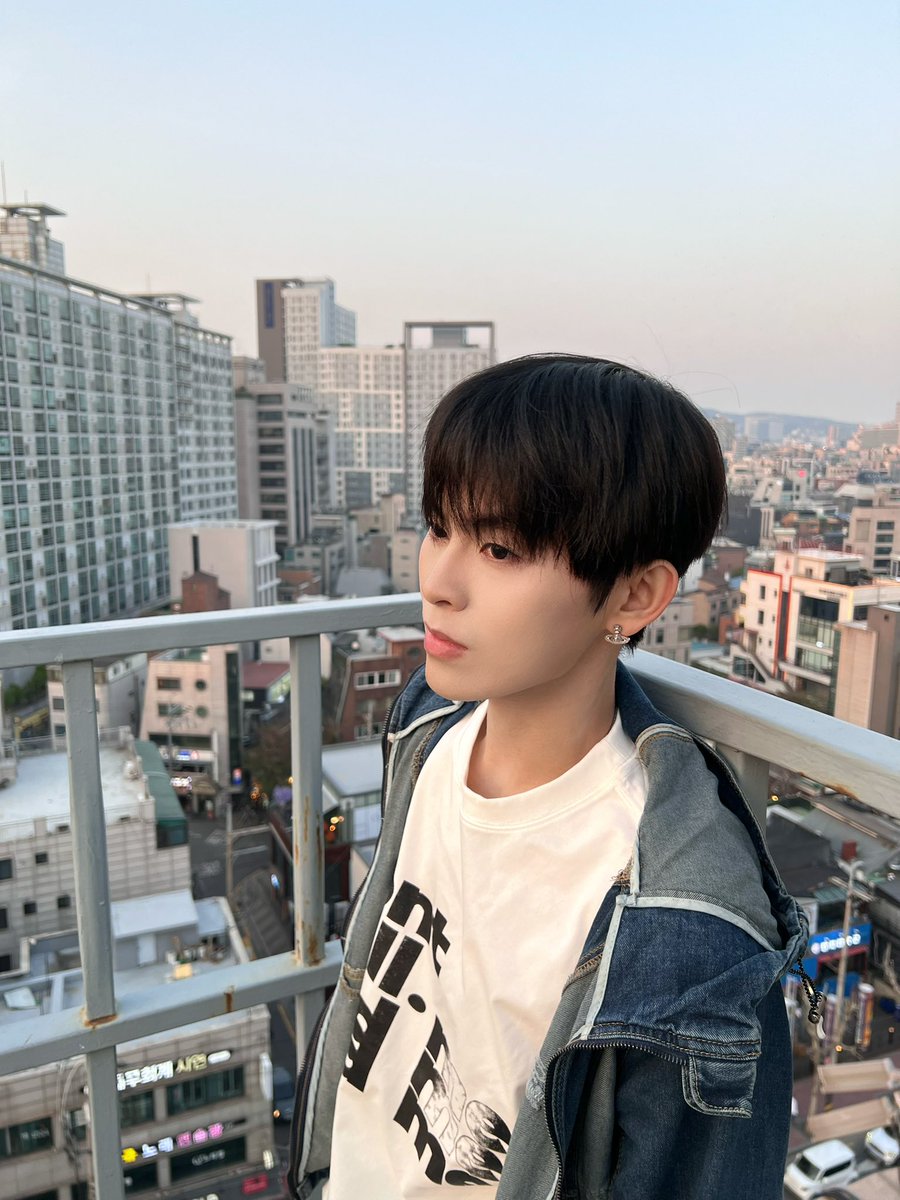 AM8IC_MEMBER tweet media