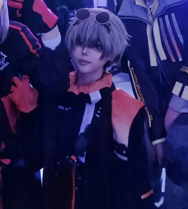 돈도니 tweet media