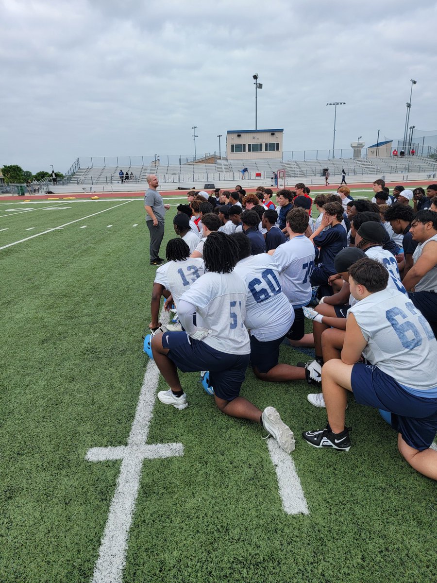 Emerson Mavericks Football tweet media