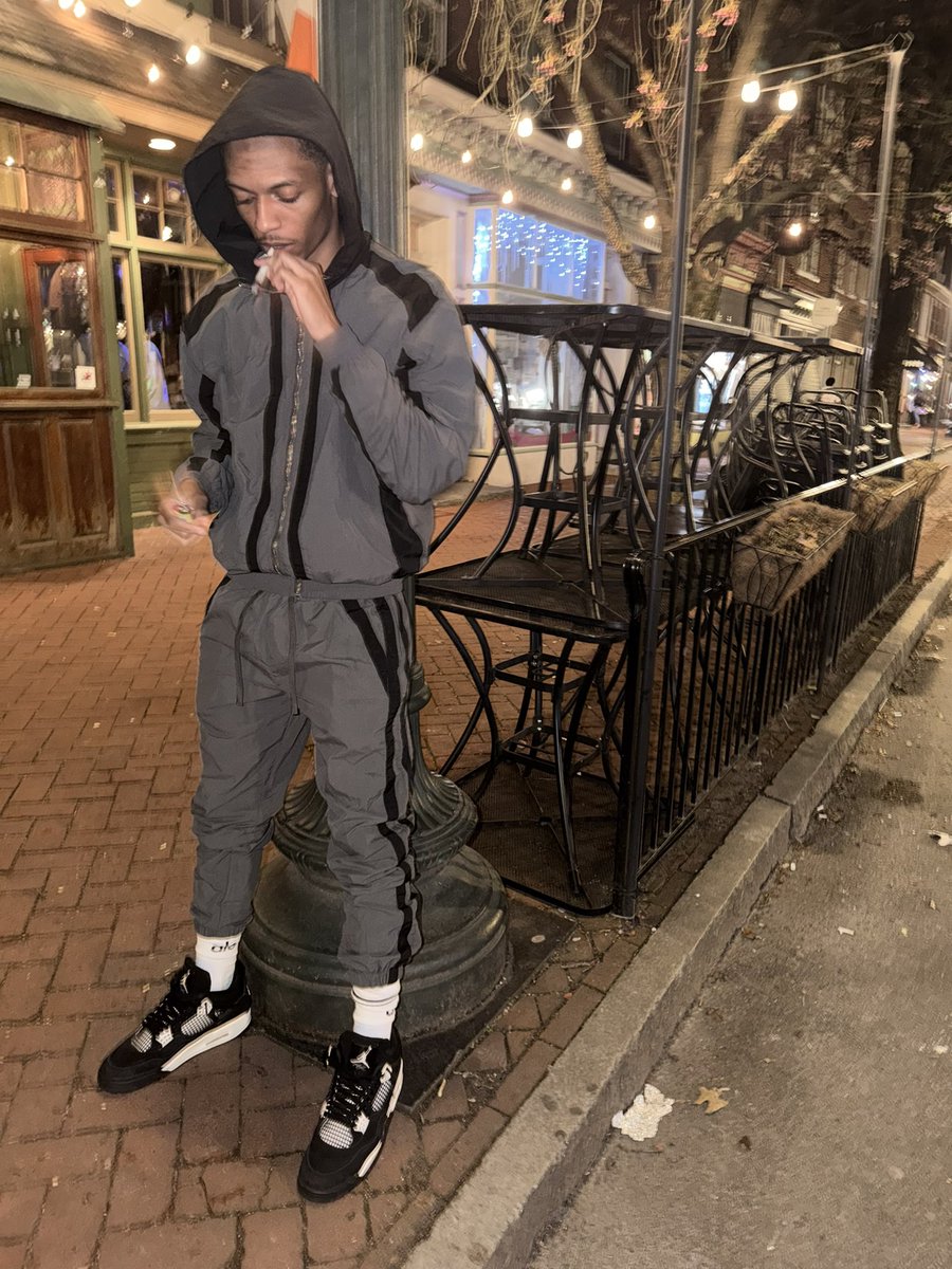 boothstbaby tweet media