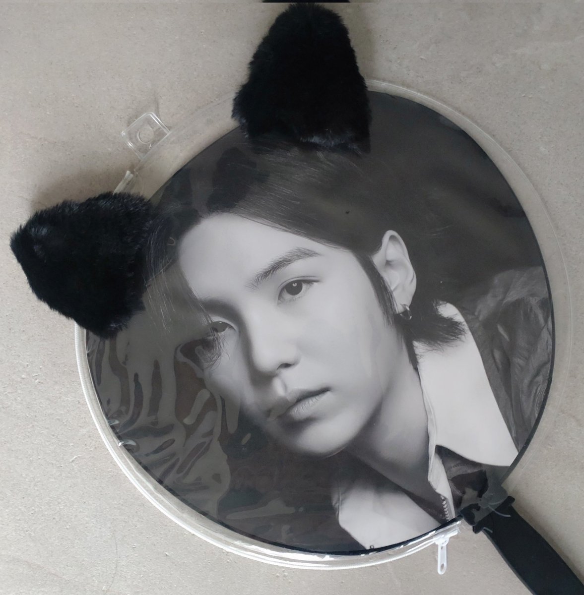 猫耳つけてみた〜🐈‍⬛タンだ!!