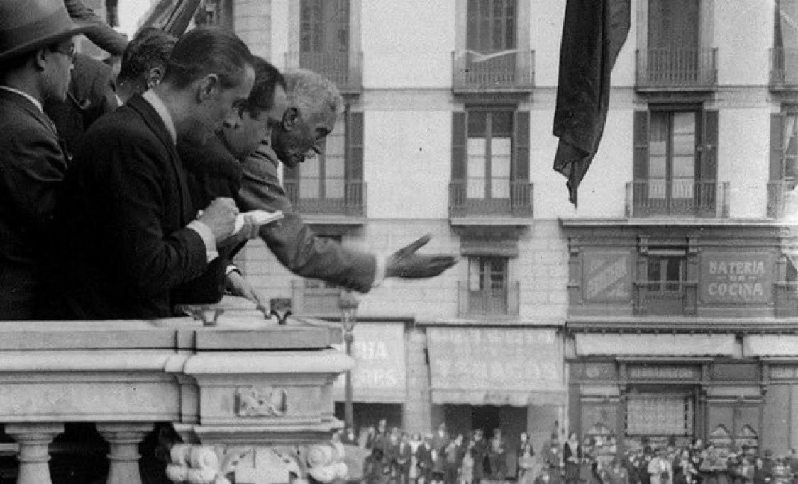 “Catalans: interpretant el sentiment i els anhels del poble que ens acaba de donar el seu sufragi, proclamo la República Catalana (…)”

14 d’abril de 1931. MHP Francesc Macià i Llussà
