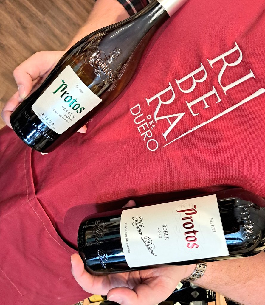 SpiritDecanter's tweet photo. Another weekend &amp; another #Riberadelduero #wine  

This time, the incredibly moreish @Bodegas_Protos verdejo on taste, paired with a variety of cheeses!

Light, floral, with stonefruit &amp; minerality. A cracking spring #wine!

@DORiberaUK  
@CandDWines #ReachforRiberadelDuero https://t.co/paqPV1QmTY