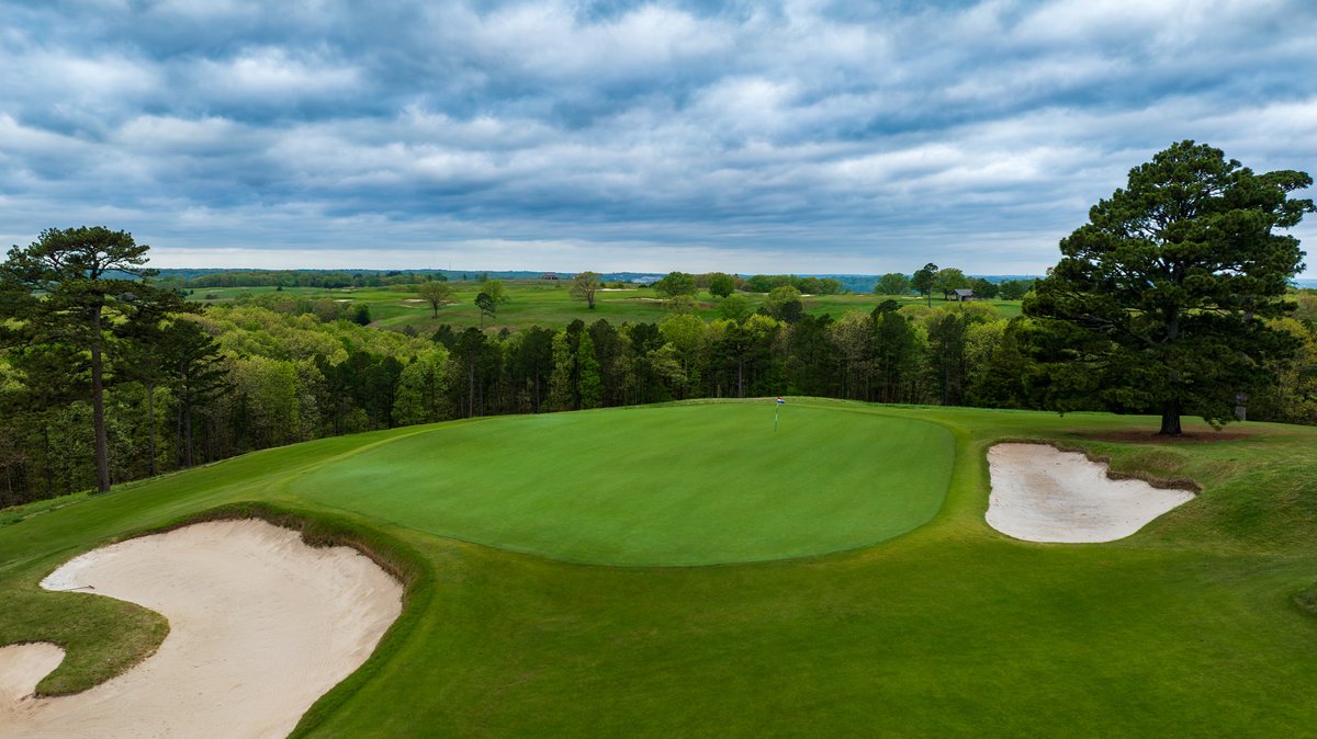 GolfBigCedar's tweet photo. A few aerial looks at Ozarks National for your Tuesday morning ☁️ https://t.co/JEB0vNGY2c