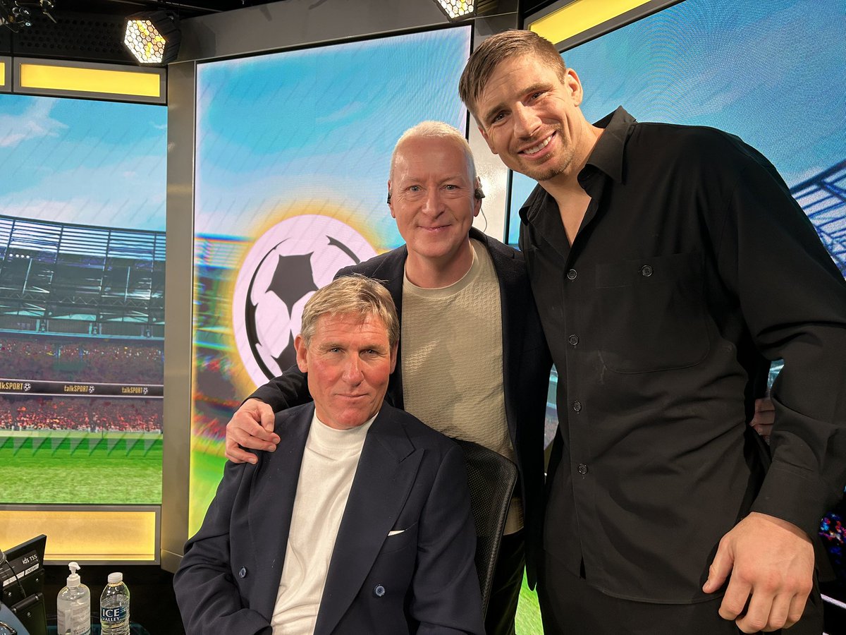 Jim White tweet media