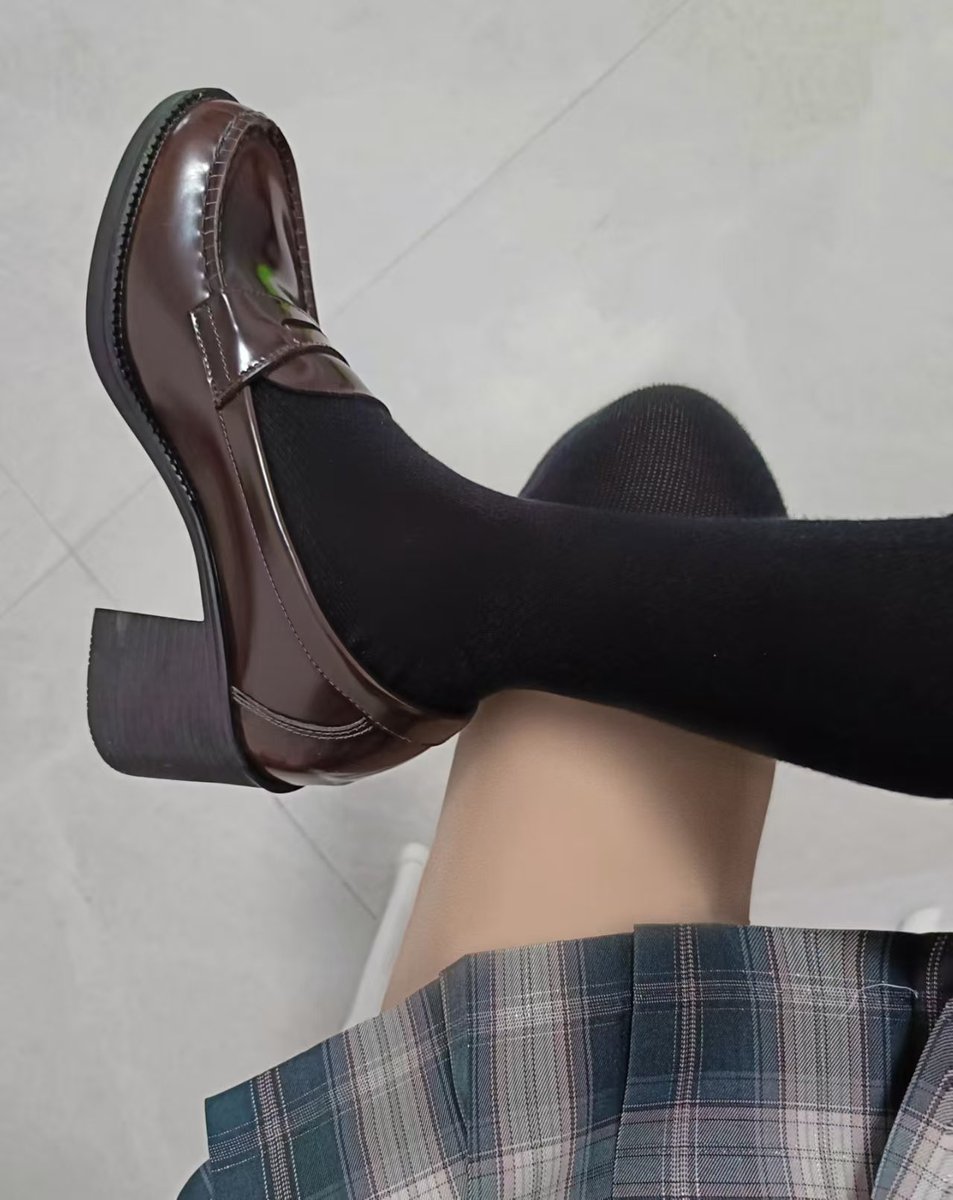 非零理理S tweet media