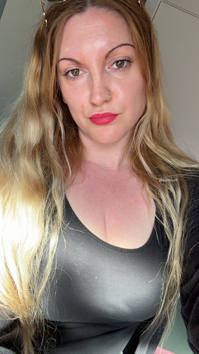 Aunt Cunt tweet media