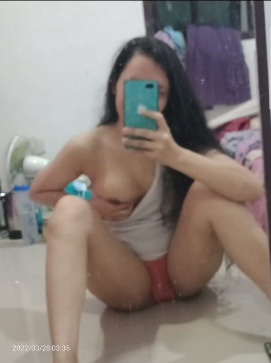 KucukPalir's tweet photo. User Iphone ni, senggol dong https://t.co/hGdeRwomVD