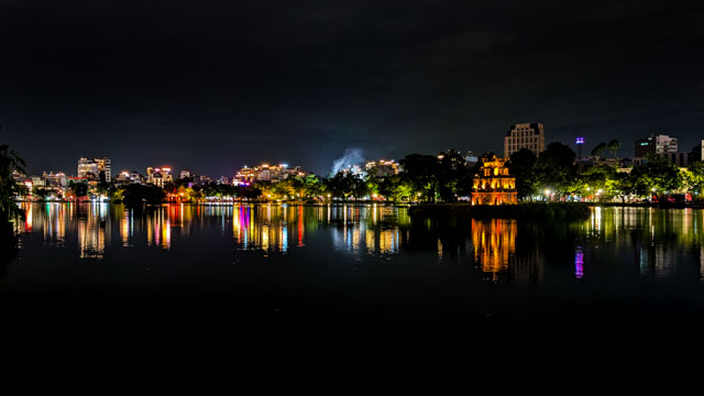 photos_dsmith's tweet image. The #beautiful #views of Hoan Kiem #lake in the #oldtown of #Hanoi #Vietnam during the #night. The #city comes #alive after #dark. #cityphoto #nightphotography. See more #images and #photography like this or #buy a #print #artwork or #wallart at darrensmith.org.uk