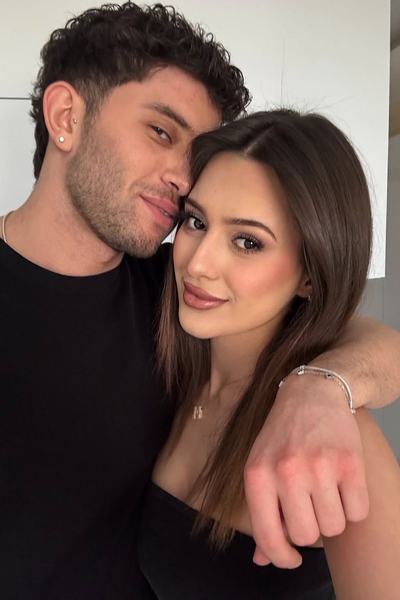 𝑨𝒚𝒔𝒆𝒏𝒖𝒓 ☆ tweet media