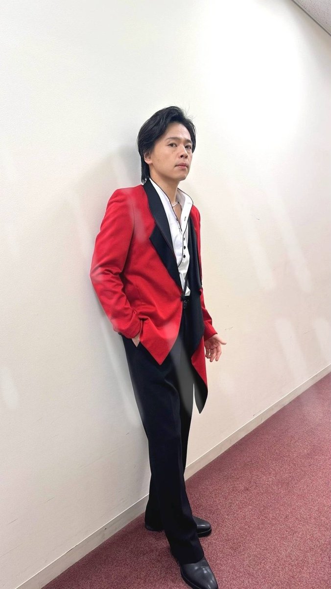 中川晃教 tweet media