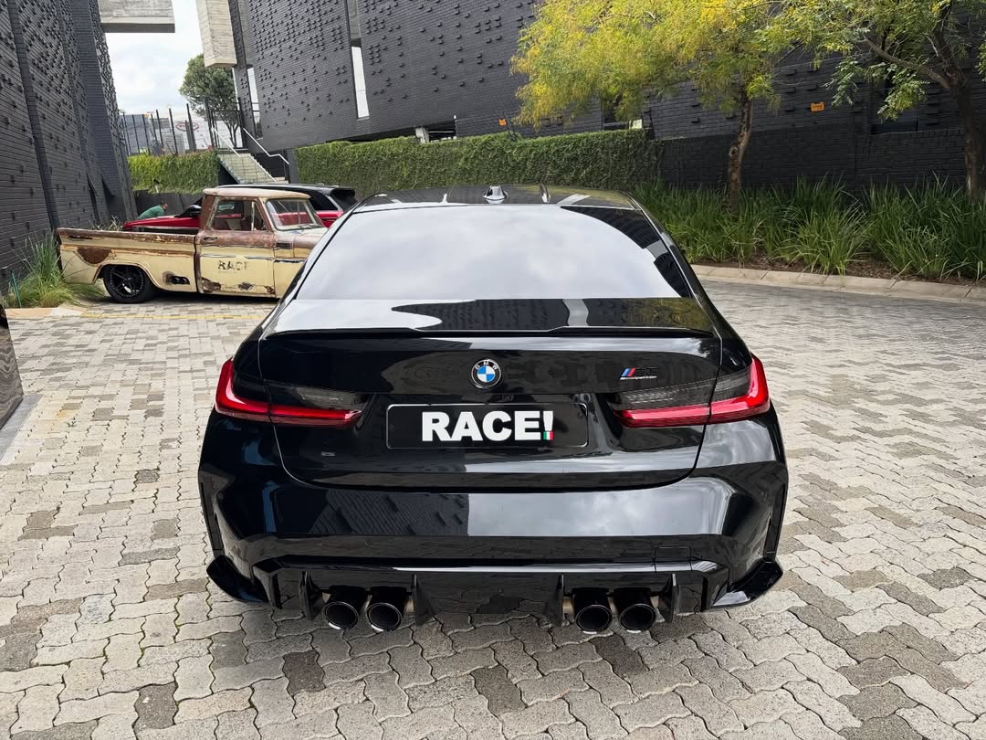 RACE! SOUTH AFRICA tweet media