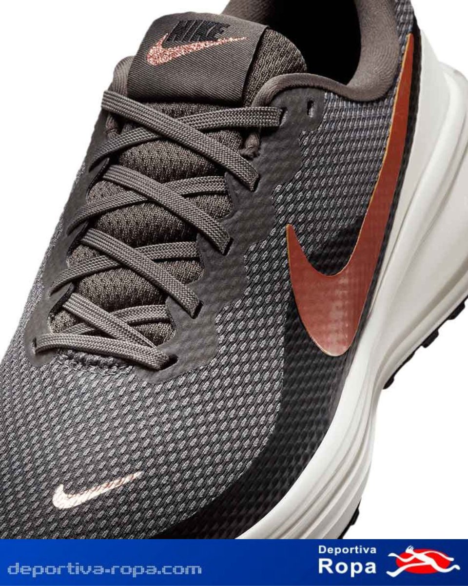 DeportesSevilla's tweet photo. 🔥 Nike REVOLUTION 8 🔥
 #NikeRevolution8 #NikeShoes #RunningShoes #RunInStyle #NikeWoman #NikeRunning https://t.co/5haXYvTvtO
