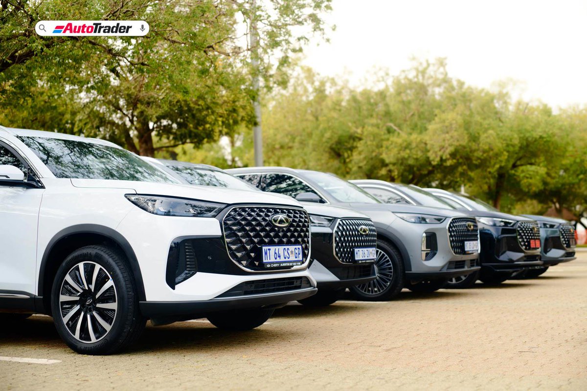 AutoTraderSA's tweet image. We took the @SA_Chery #Tiggo7 &amp;amp; 8 Pro #PHEVs on an epic journey to see if #hybrid tech really delivers on its fuel-saving promises.👇 
 bit.ly/CheryTiggoNEVR…
#CheryTiggo #HybridLife #FuelSavings
