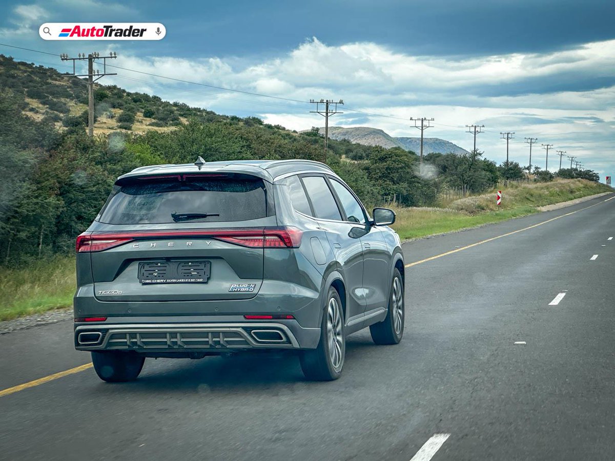 AutoTraderSA's tweet image. We took the @SA_Chery #Tiggo7 &amp;amp; 8 Pro #PHEVs on an epic journey to see if #hybrid tech really delivers on its fuel-saving promises.👇 
 bit.ly/CheryTiggoNEVR…
#CheryTiggo #HybridLife #FuelSavings