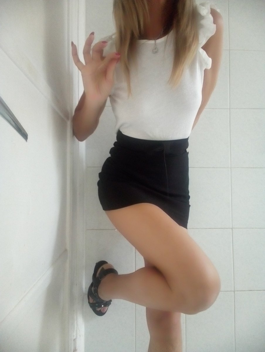 mari_arena75's tweet image. Pomeriggi in black and white 🤍🖤
#tuesdayvibe