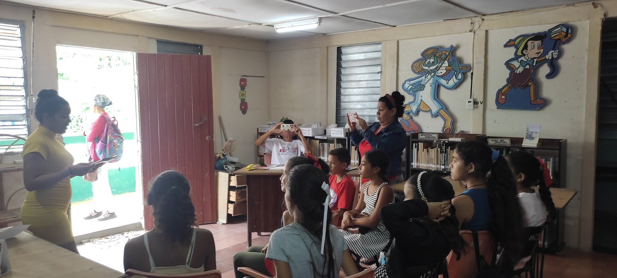 Como parte de las actividades durante la Jornada de Girón la sala juvenil de la biblioteca pública de #CautoCristo desarrolló la actividad literaria El padre de todos, sobre la labor revolucionaria de Carlos Manuel de Céspedes.
#CulturaGranma