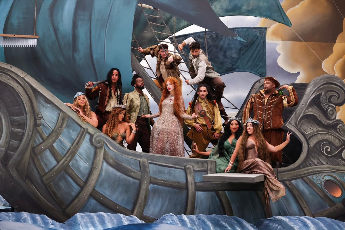 The Taylor Swift Daily ❤️‍🔥 tweet media