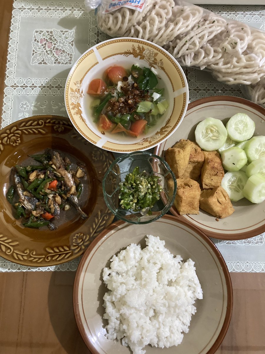 RedVelvet tweet media