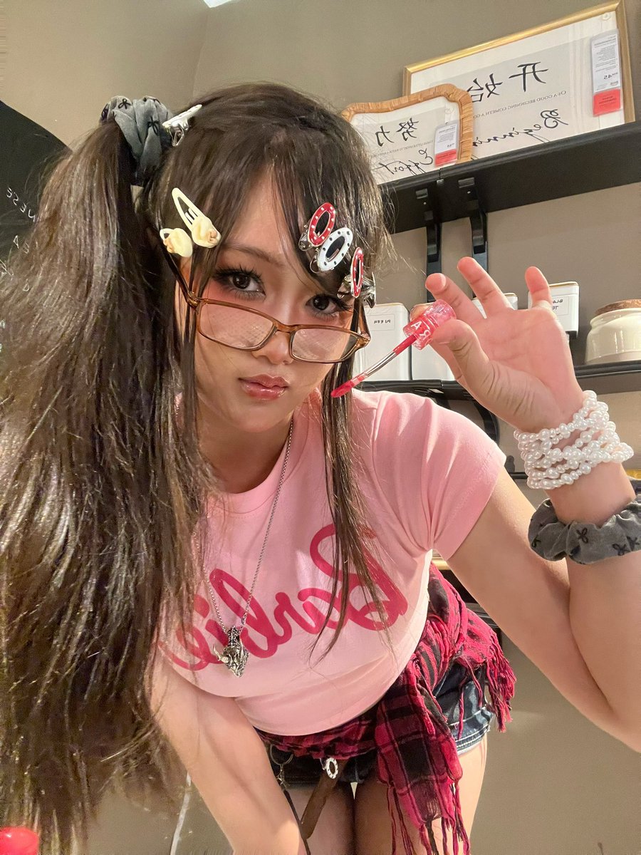ch_risKru's tweet photo. 🎀🩷 https://t.co/G76IznmWs5